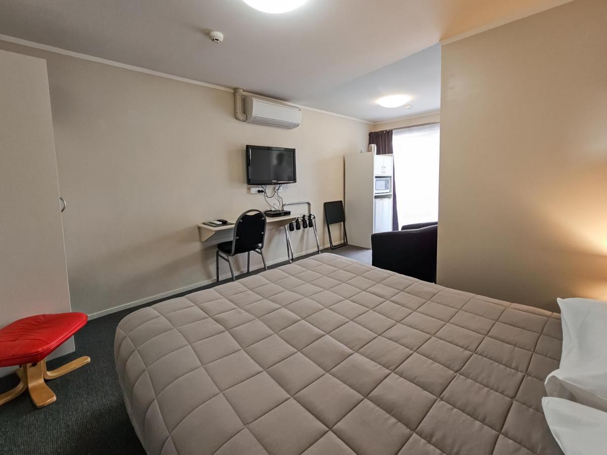 Captain Cook Motor Lodge Гисборн Экстерьер фото