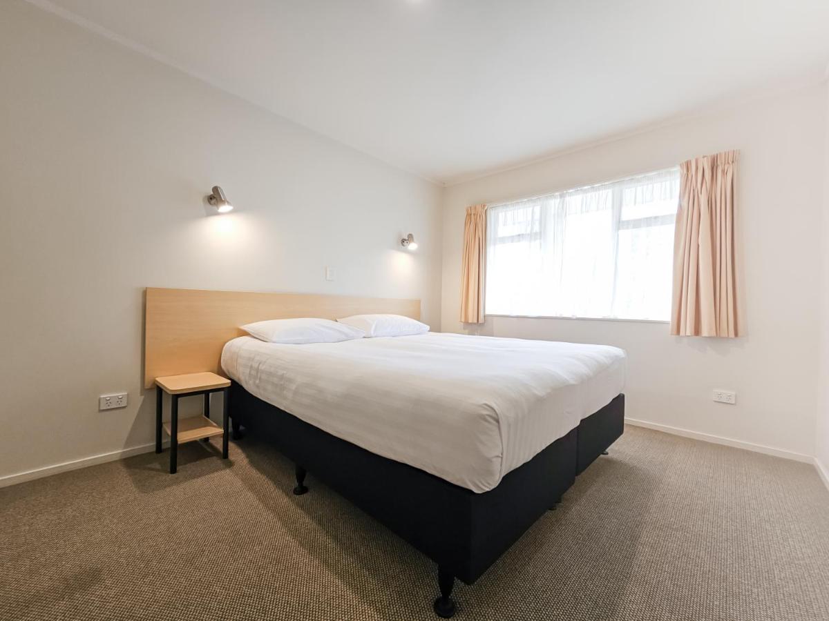 Captain Cook Motor Lodge Гисборн Экстерьер фото